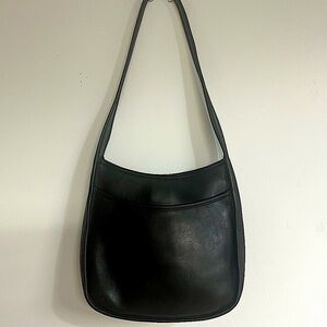 Authentic vintage coach 9047 ergo black